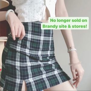 Brandy Melville Emerson skirt
